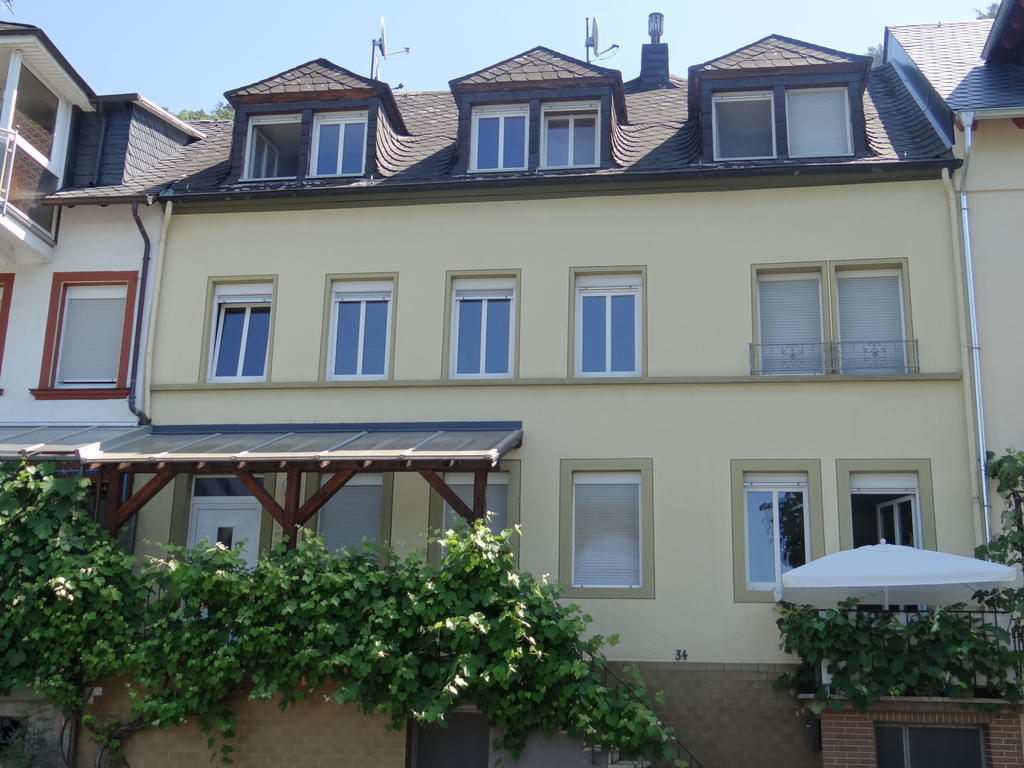 Haus Moezelblik - Schoene Aussicht Am Mosel Zell an der Mosel Dış mekan fotoğraf